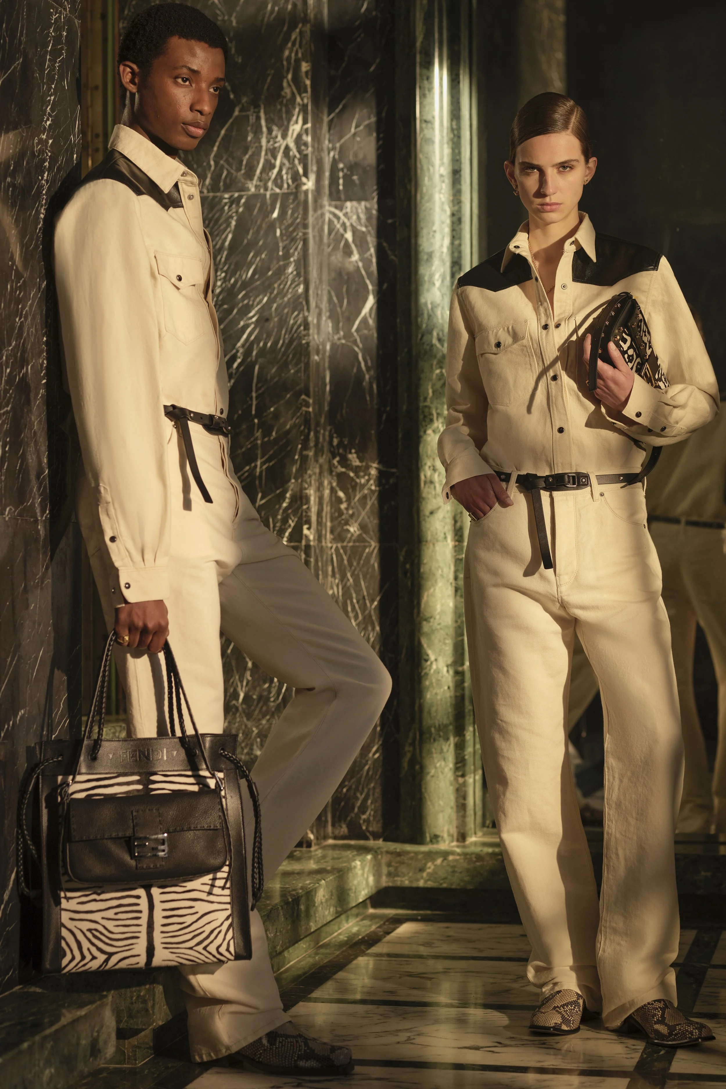 トップス FENDI FENDI UNVEILS ITS CRUISE 2027 COLLECTION THROUGH A SHORT FILM